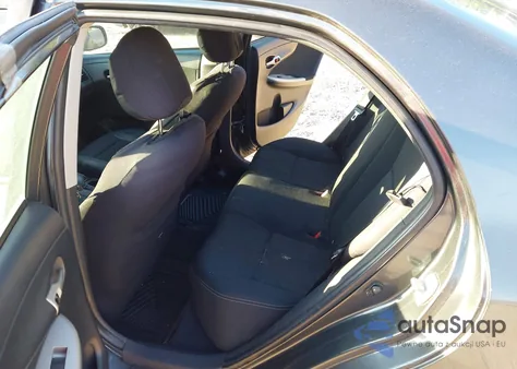 2012 Toyota Corolla S z USA, uszkodzony, nr VIN 2T1BU4EEXCC896133